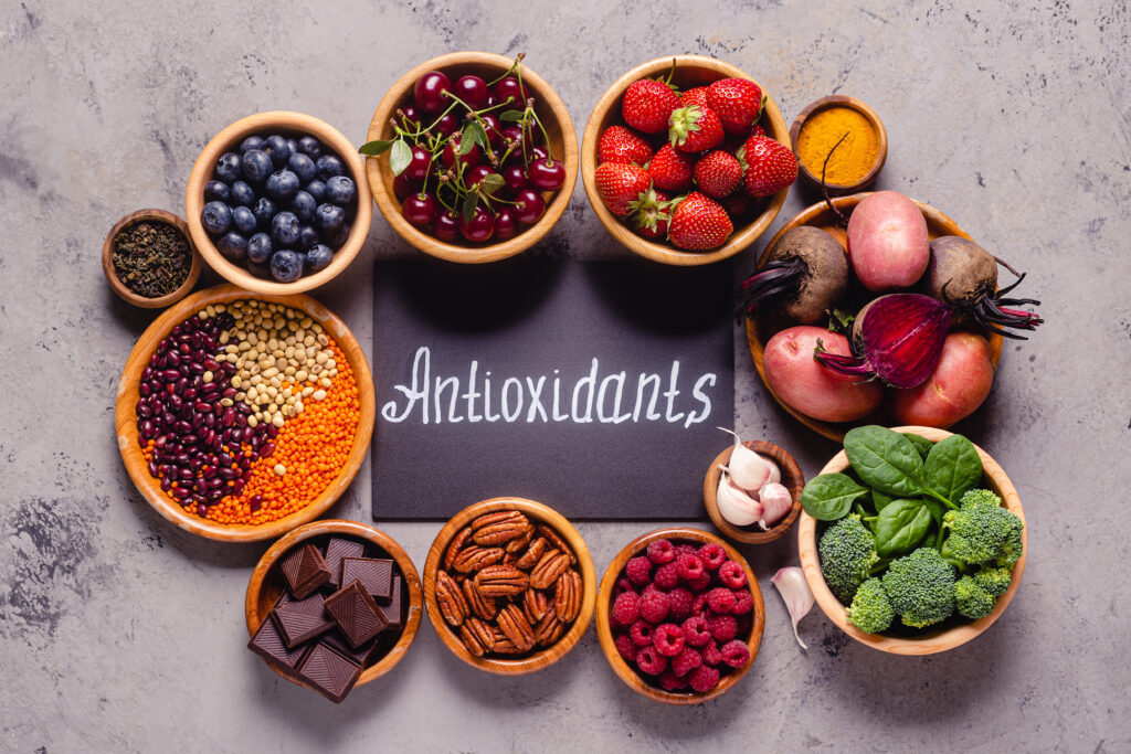 Healthy,foods,high,in,antioxidants,,top,view.